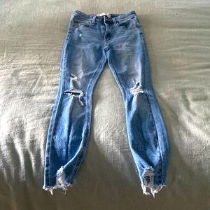 Abercrombie & Fitch Ankle Jean High Rise